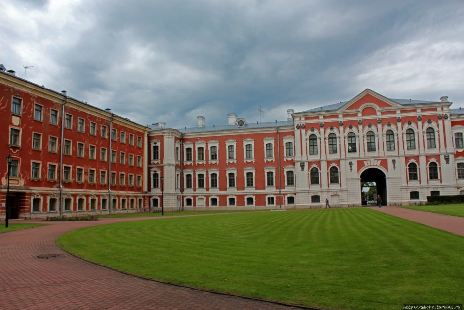 Елгавский дворец Латвия
