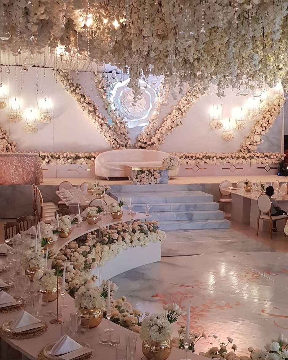 Красивый зал для свадьбы