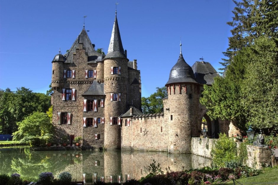 Бельгии замок Gravensteen экскурсия по замку