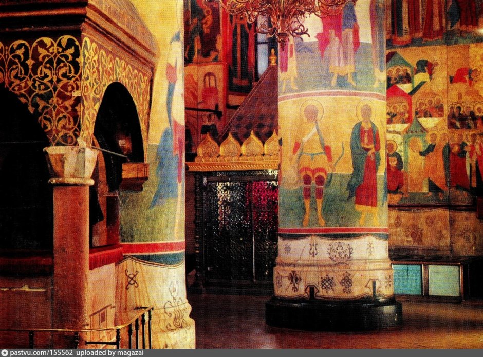 Успенский собор Кремля 1475 1479 интерьер