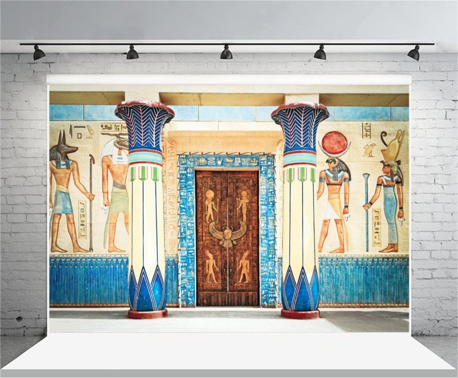 Расписные колонны древнего Египта