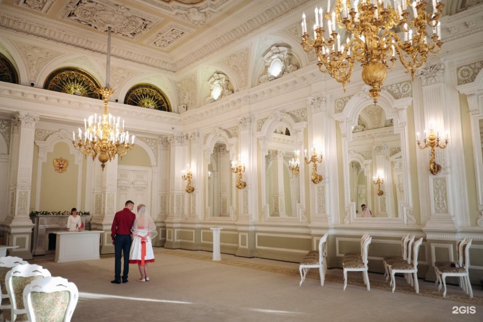 Петербургский дворец