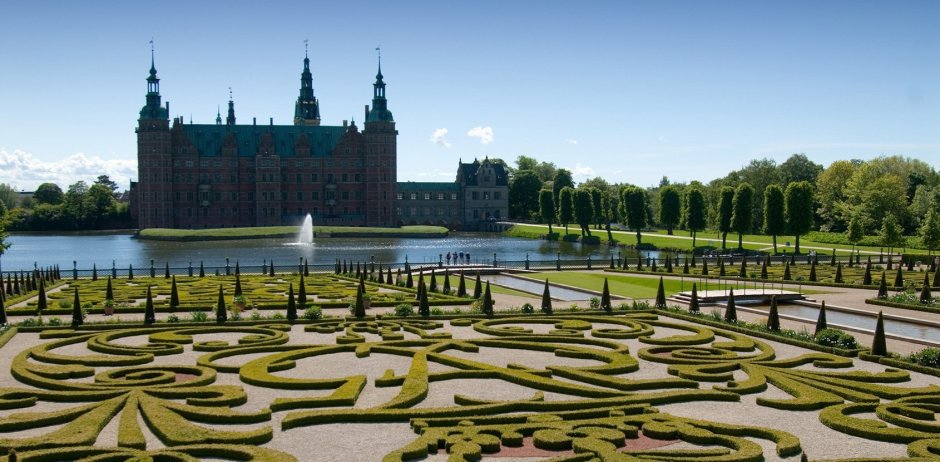 Дворец Фредериксборг Дания