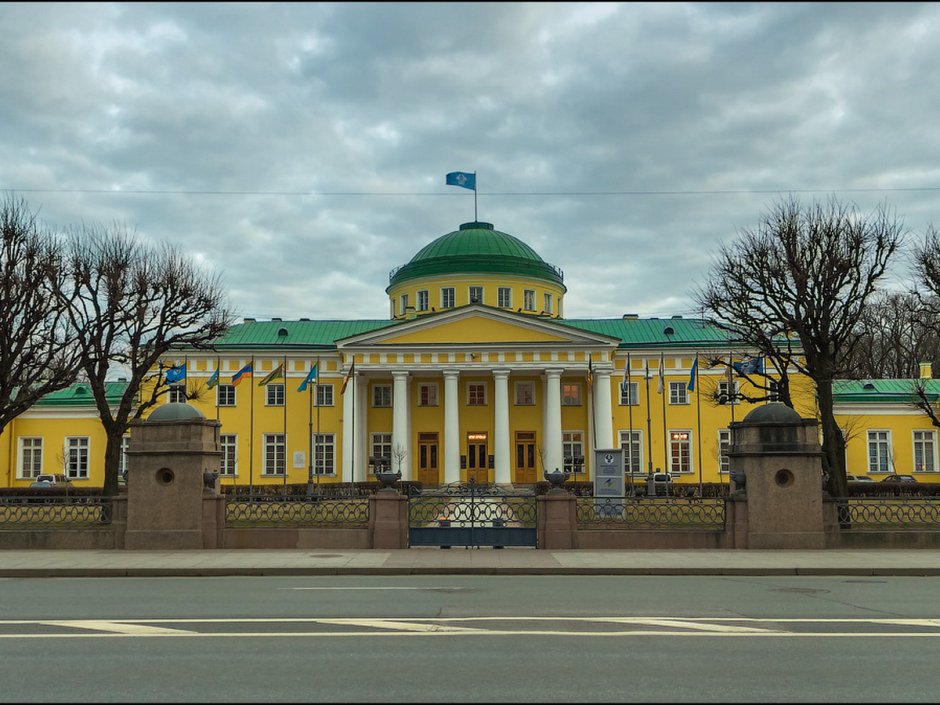 Зеленая гостиная Юсуповского дворца