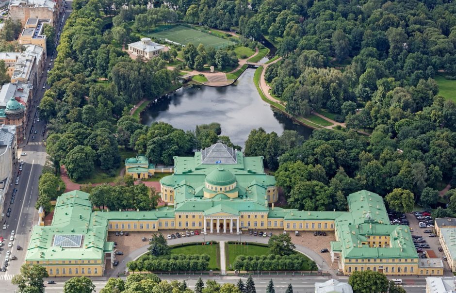 Таврический дворец в Санкт-Петербурге 18 век
