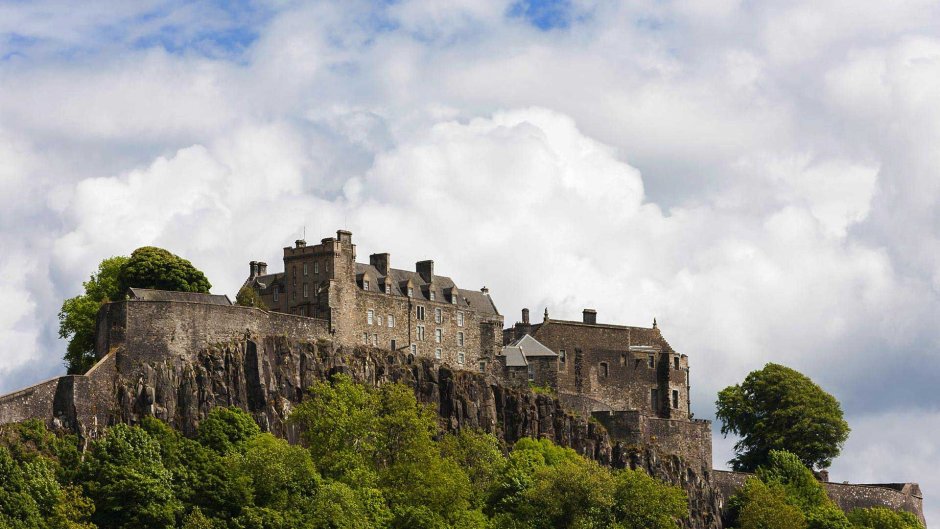 Самый знаменитый замок Шотландии Эдинбург