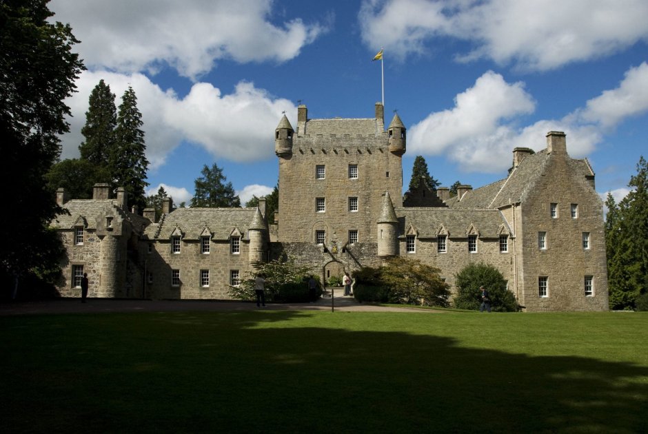 Замок Каудор Шотландия