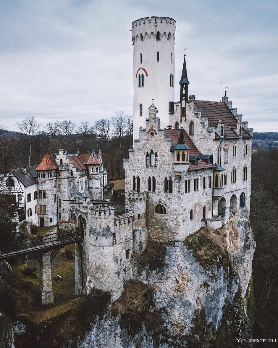 Руины замка Клифф, Германия
