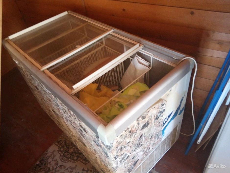 Морозильный ларь Electrolux ECN 26105 W