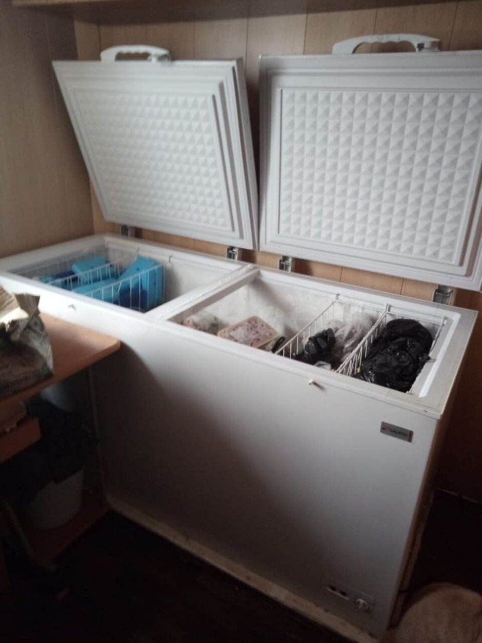 Морозильный ларь на балконе