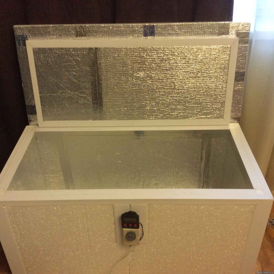 Утепленный ящик для хранения овощей