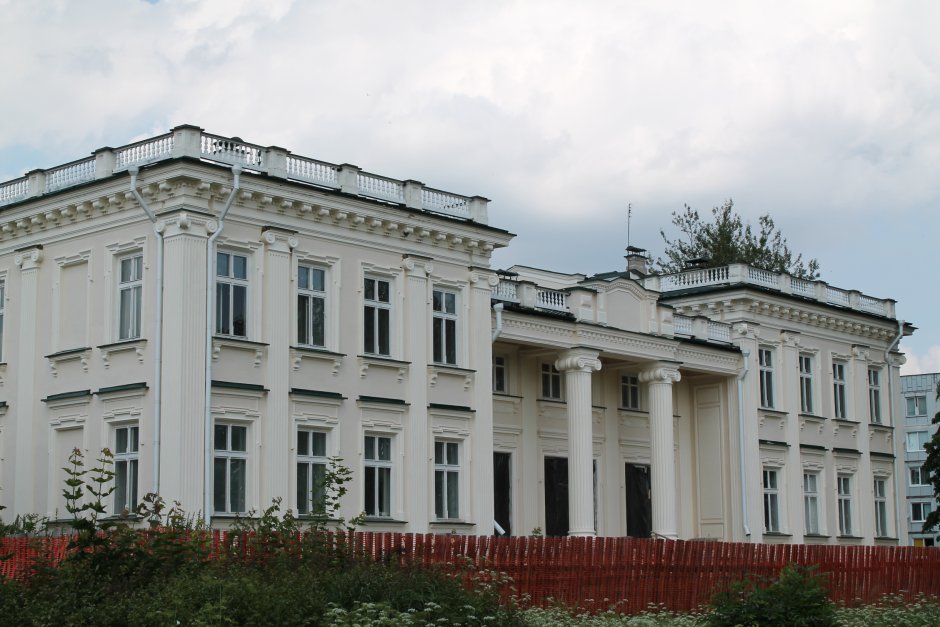 Щучинский дворец Друцких-Любецких внутри