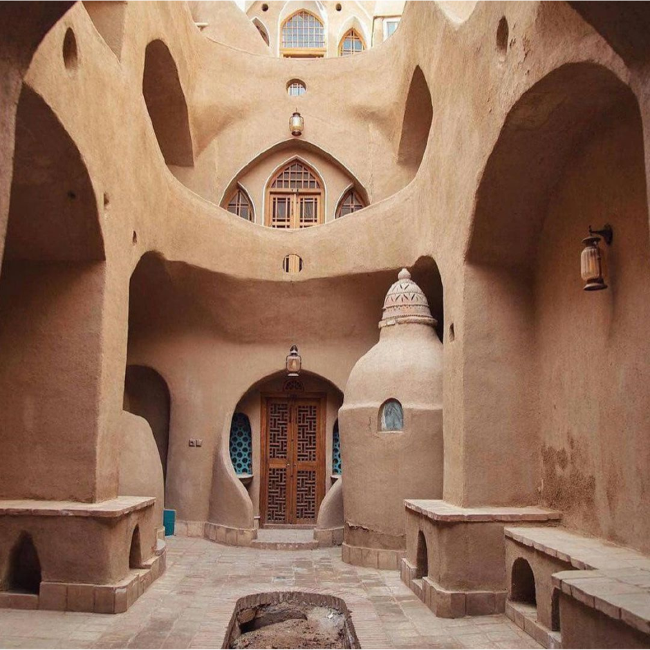 Дом в персидском стиле