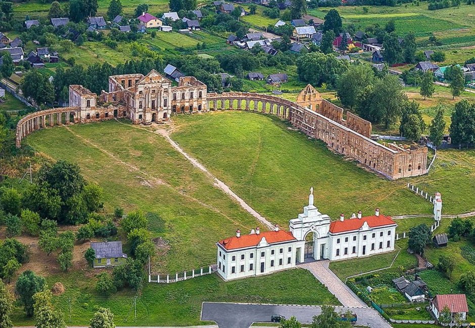 Дворцовый комплекс Сапег в Ружанах Беларусь