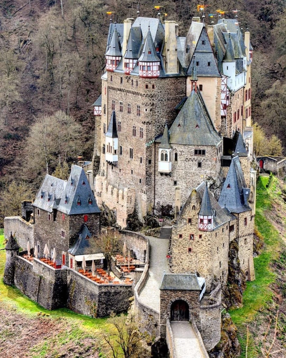 Stone Hall Castle Канада