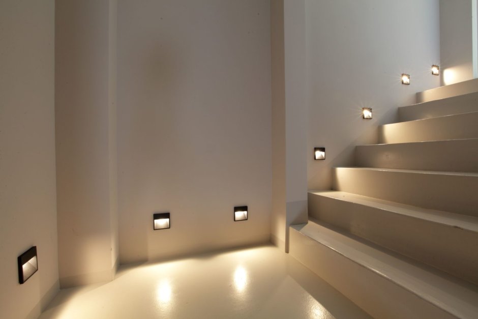 Светильник для подсветки лестницы t27