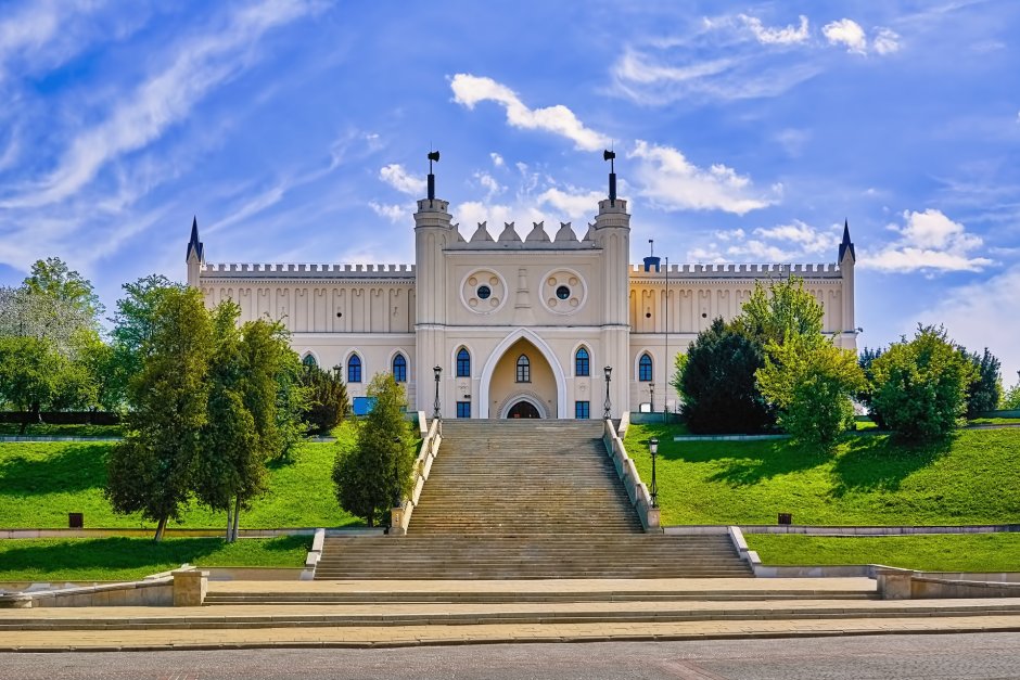 Замок-крепость Гогенцоллерн, Германия