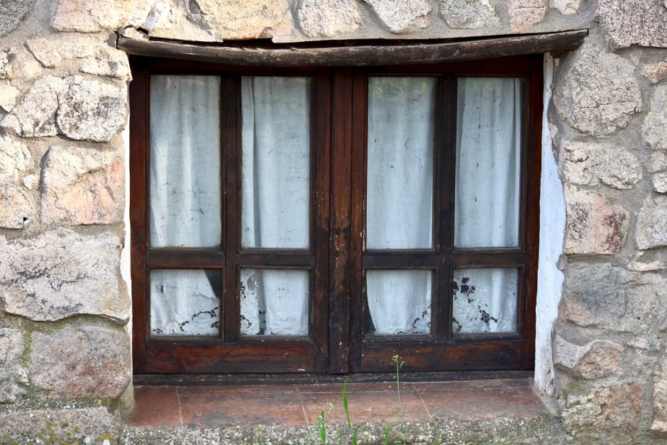 Античные окна
