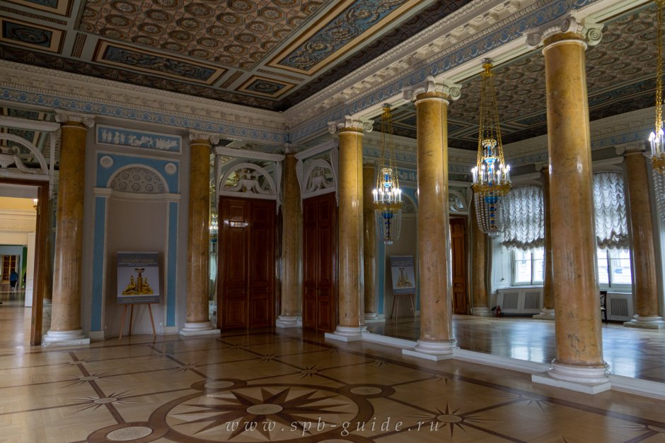 Русский музей Строгановский дворец