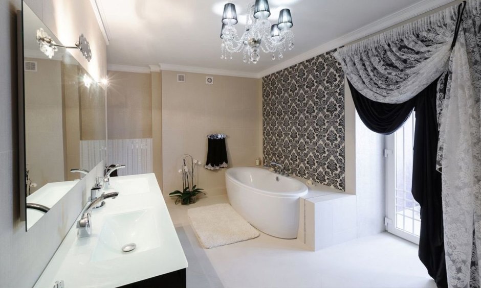 Чёрно-белый интерьер ванной комнаты