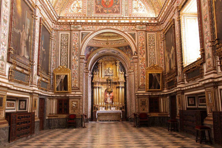 Королевский монастырь Санта-Мария-де-Гуадалупе