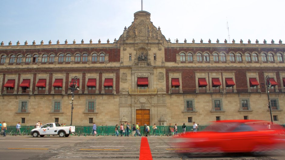 Palacio Nacional Mexico сверху