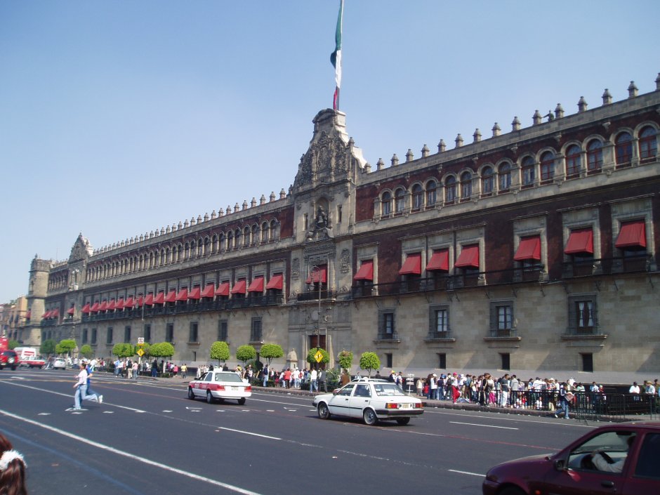Почтовый дворец Мехико