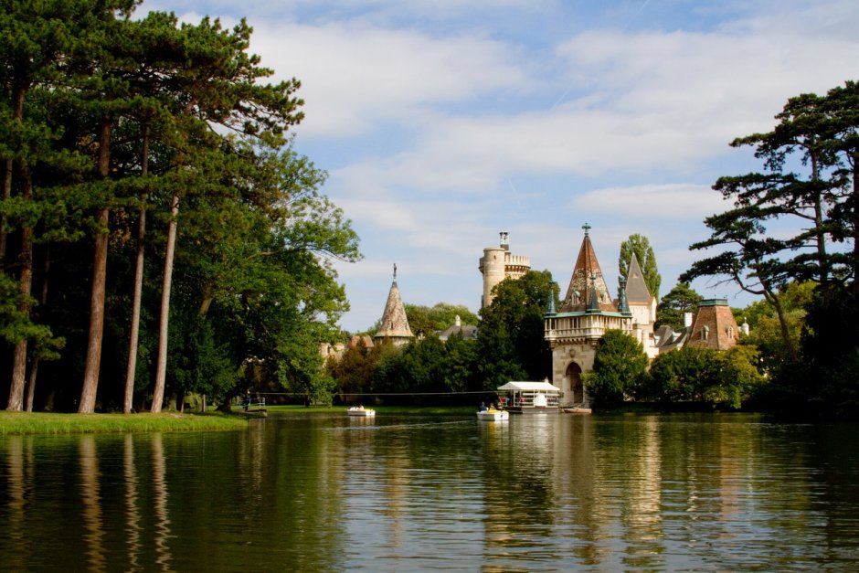 Laxenburg Wiki de