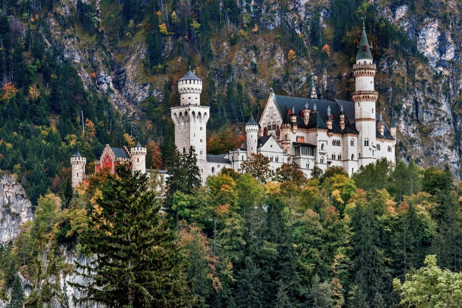 Королевский замок Нойшванштайн (Бавария)
