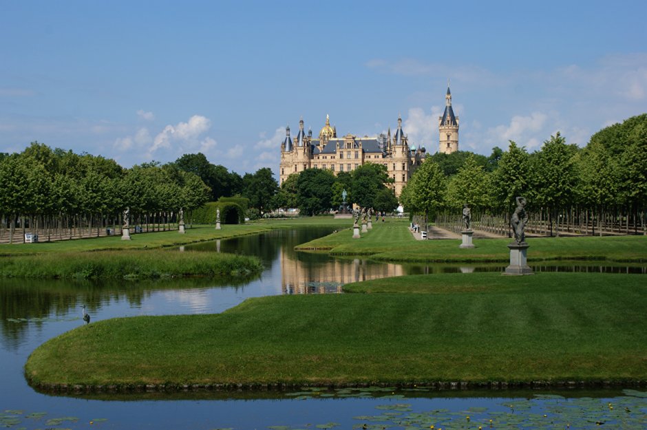 Schwerin Palace on its Island at Lake Schwerin,