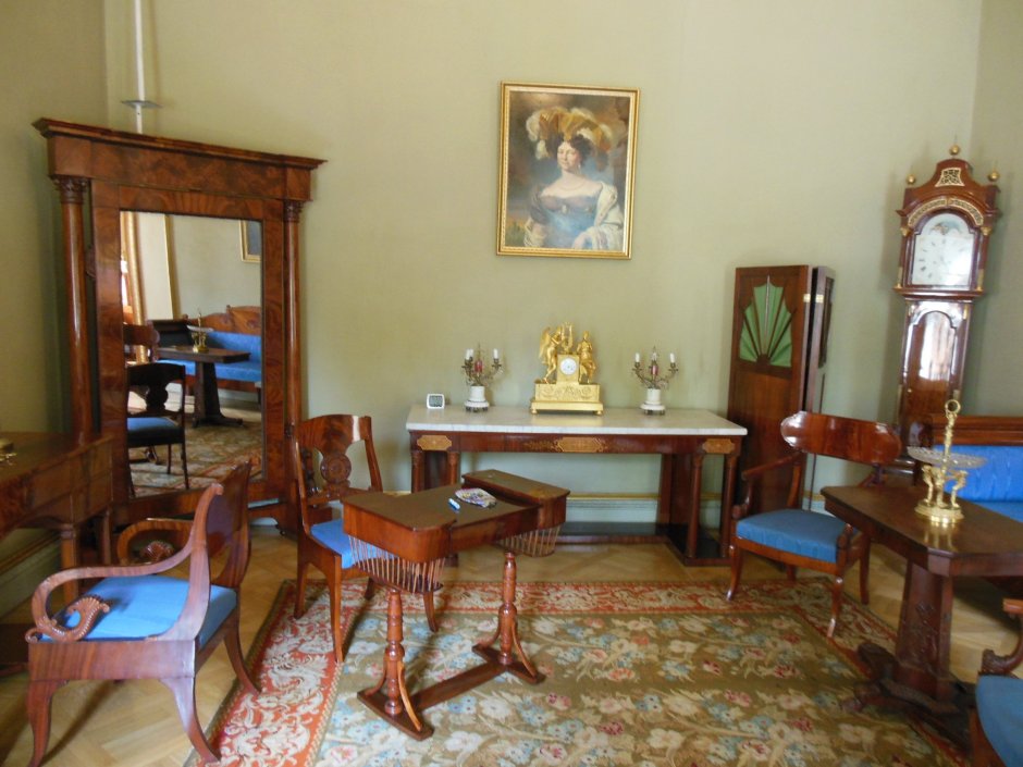 Интерьер мебель Елагинского дворца