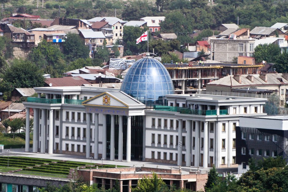 Дворец юстиции тбилиси