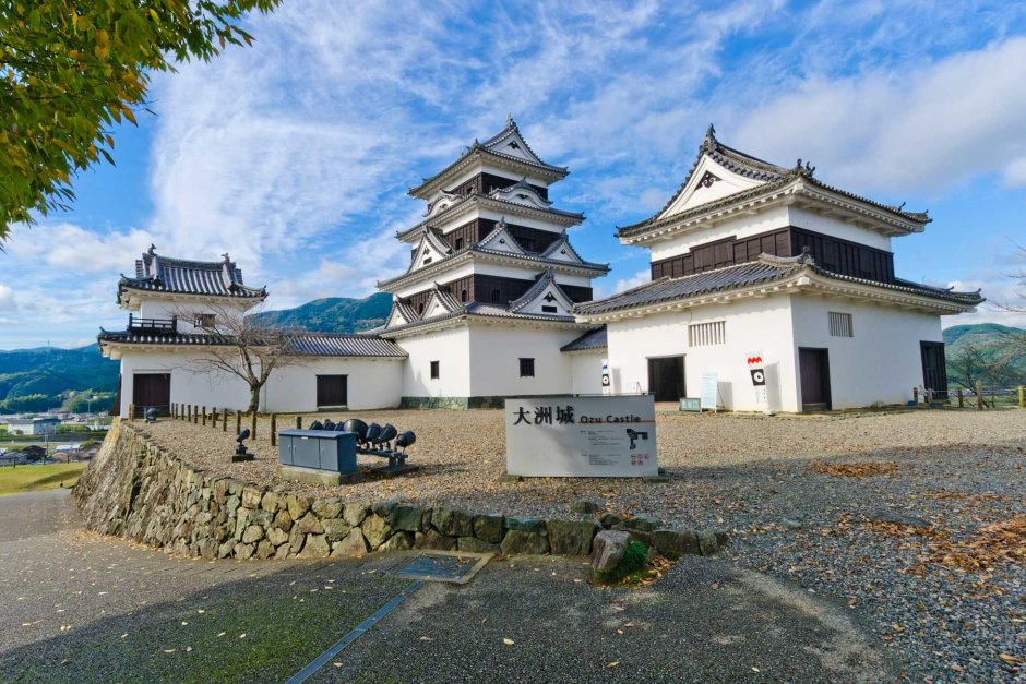 Замок Мацуяма на Сикоку