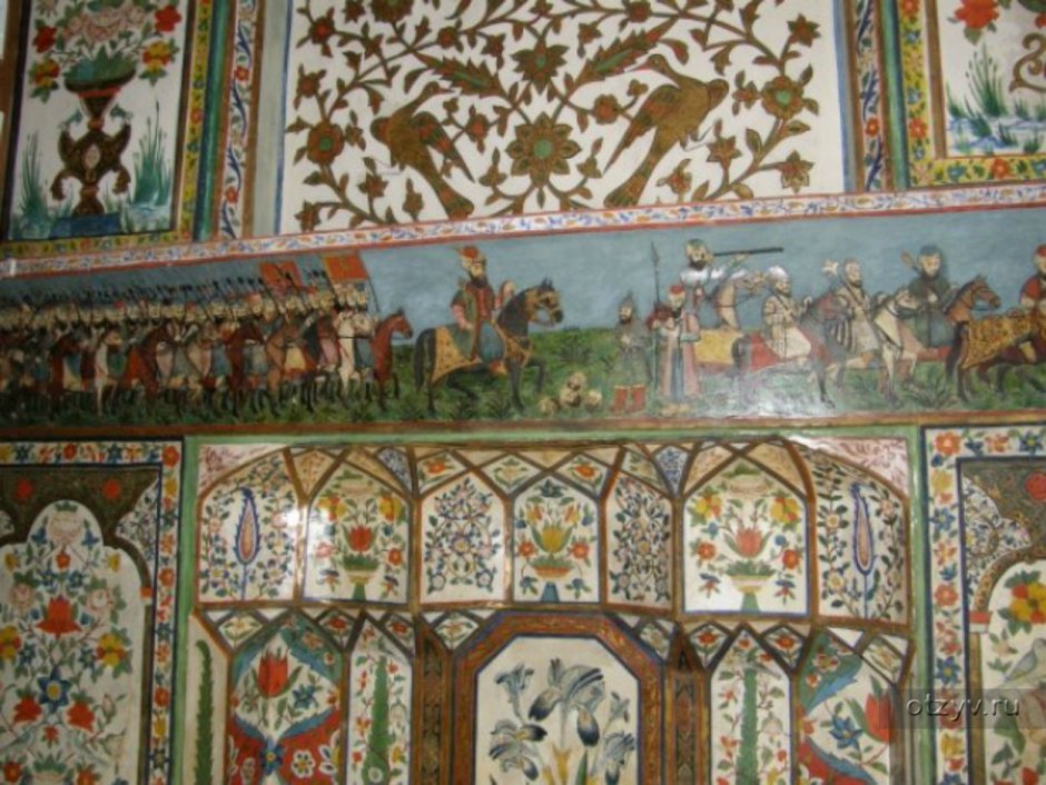 Дворец шекинских Ханов фрески