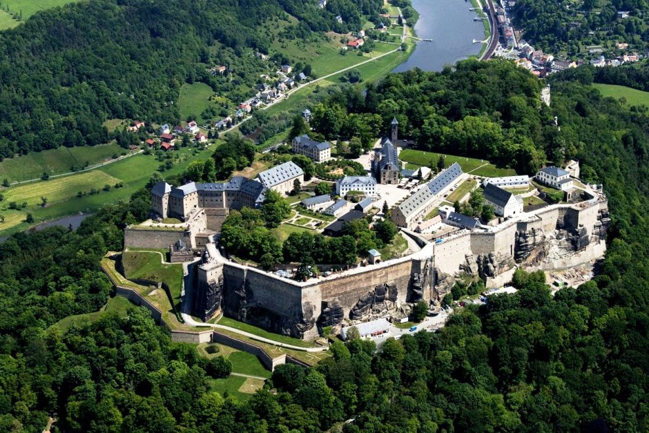 Кенигштайн крепость в Саксонии