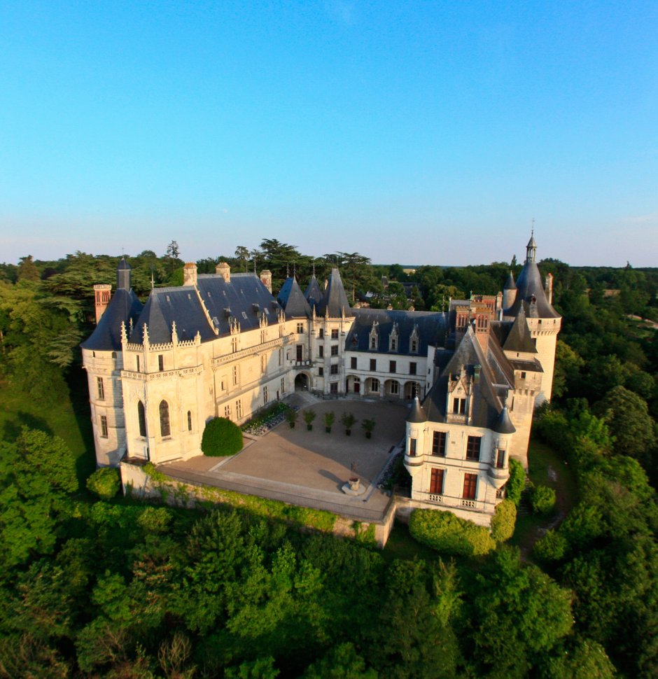Замок Шато де Шомон