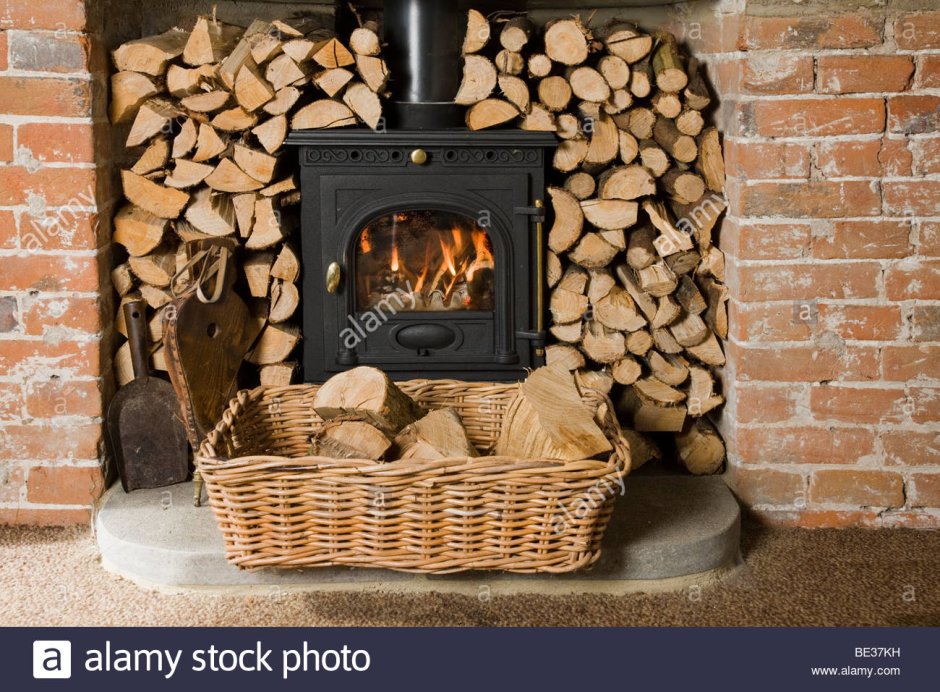 Печь на дровах