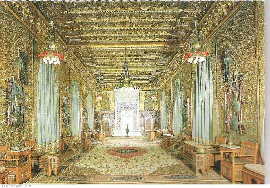 Мавританский зал в замке Пелеш