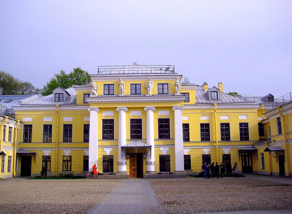 Дворец Бобринских в Санкт-Петербурге интерьеры