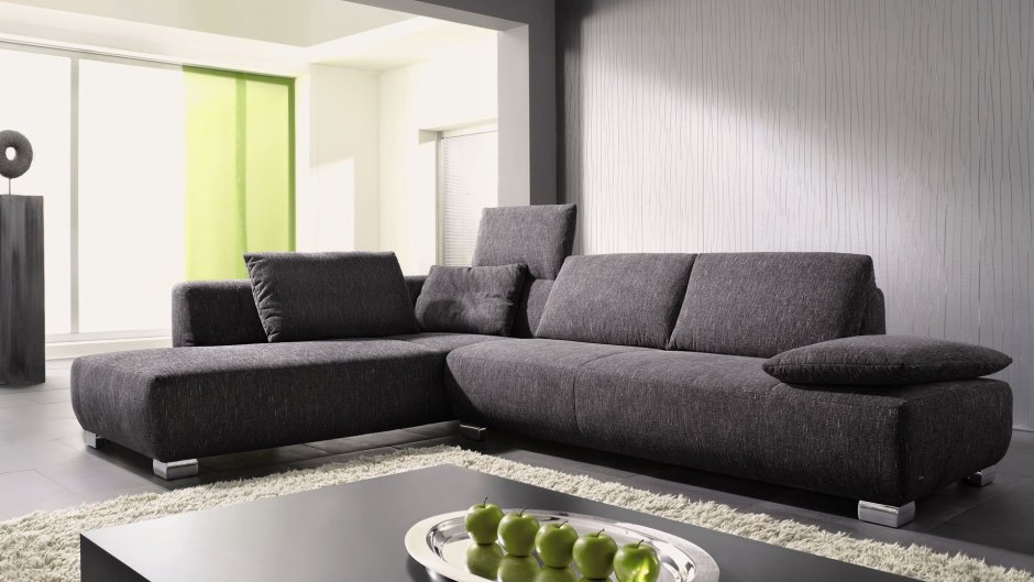 Велюровый диван