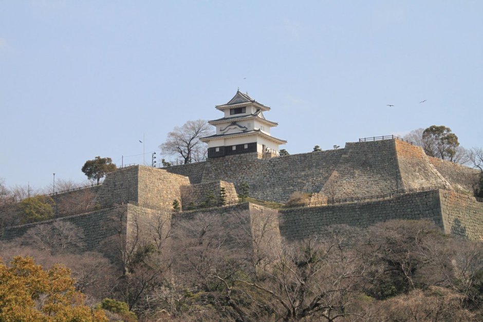 Замок Маругамэ Япония