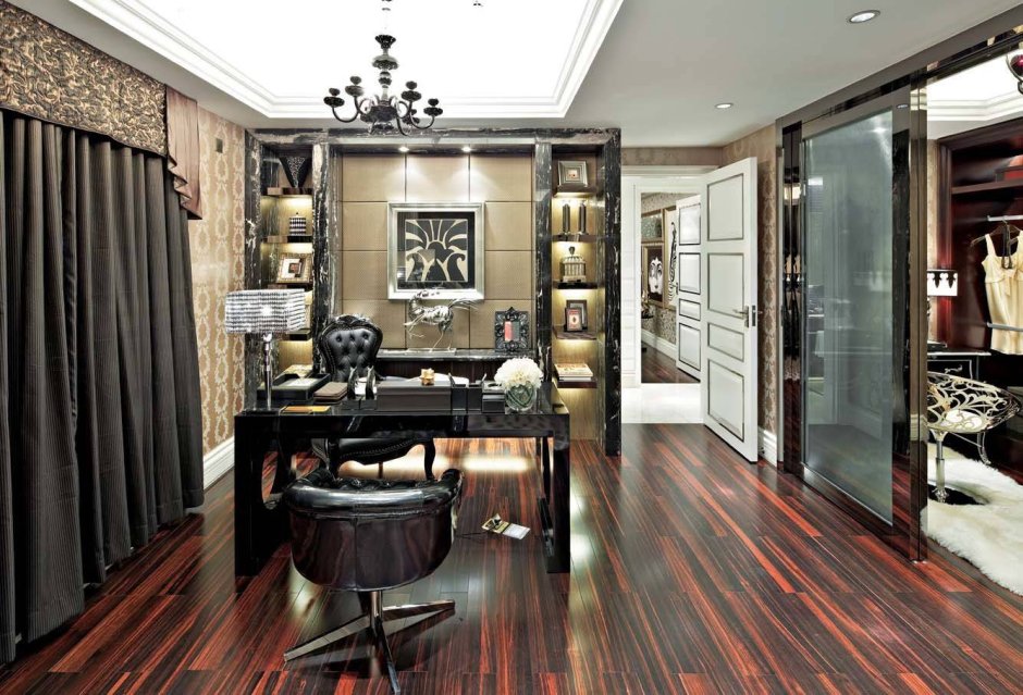 Светлый интерьер в классическом стиле