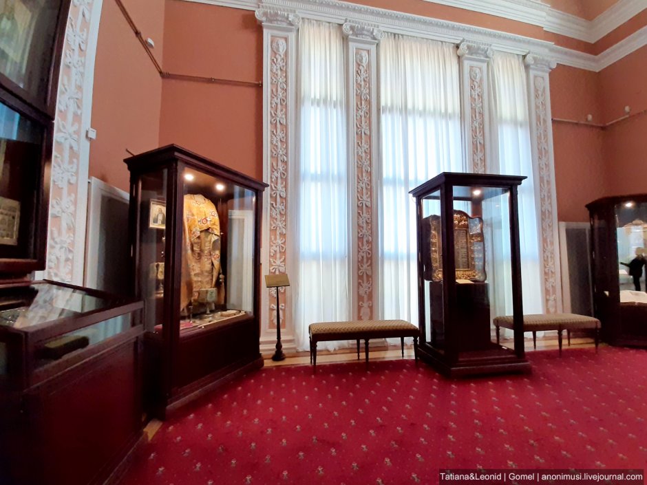 Гомель дворец Румянцева Паскевича фото внутри домашняя Церковь
