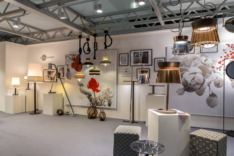 Выставка светильников Salone
