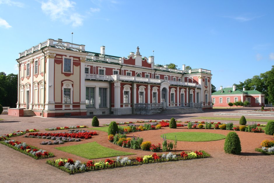 Дворец Кадриорг в Эстонии