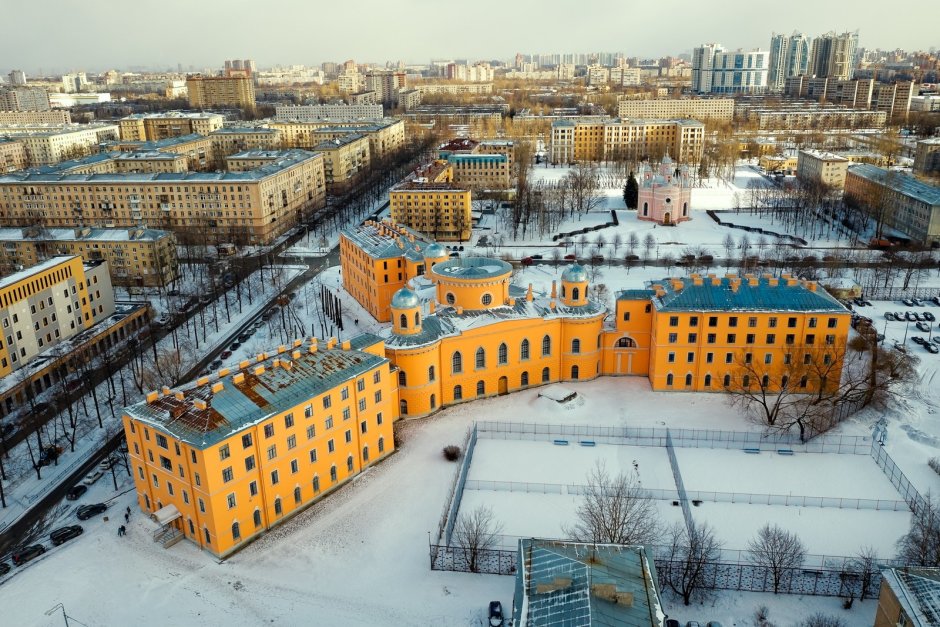Чесменский дворец ГУАП