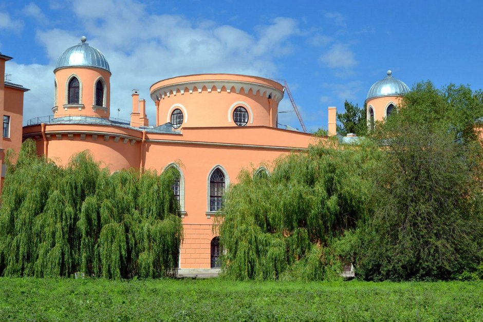 Чесменский дворец ГУАП