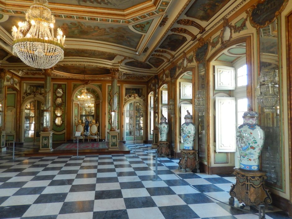 Залы дворца Бельведер Австрия