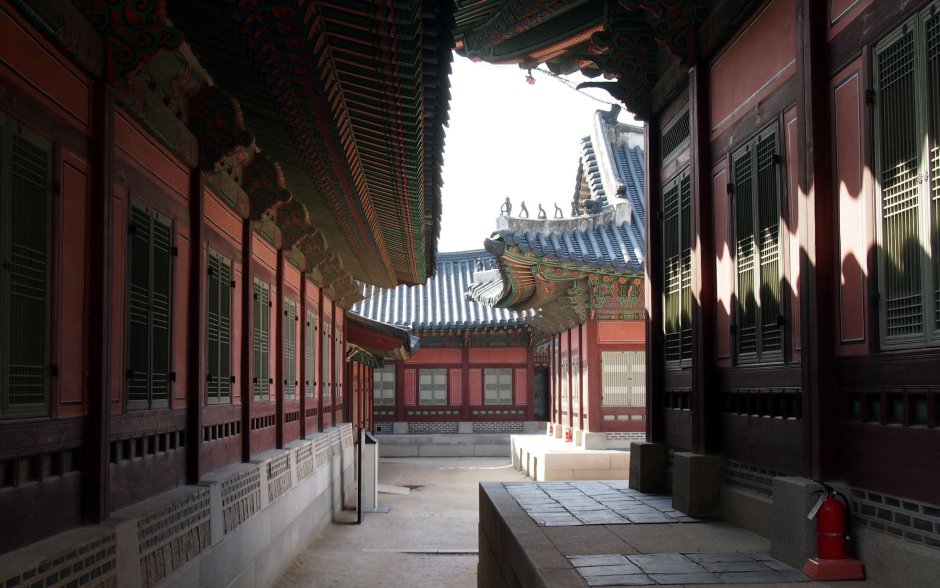 Корея весной дворец