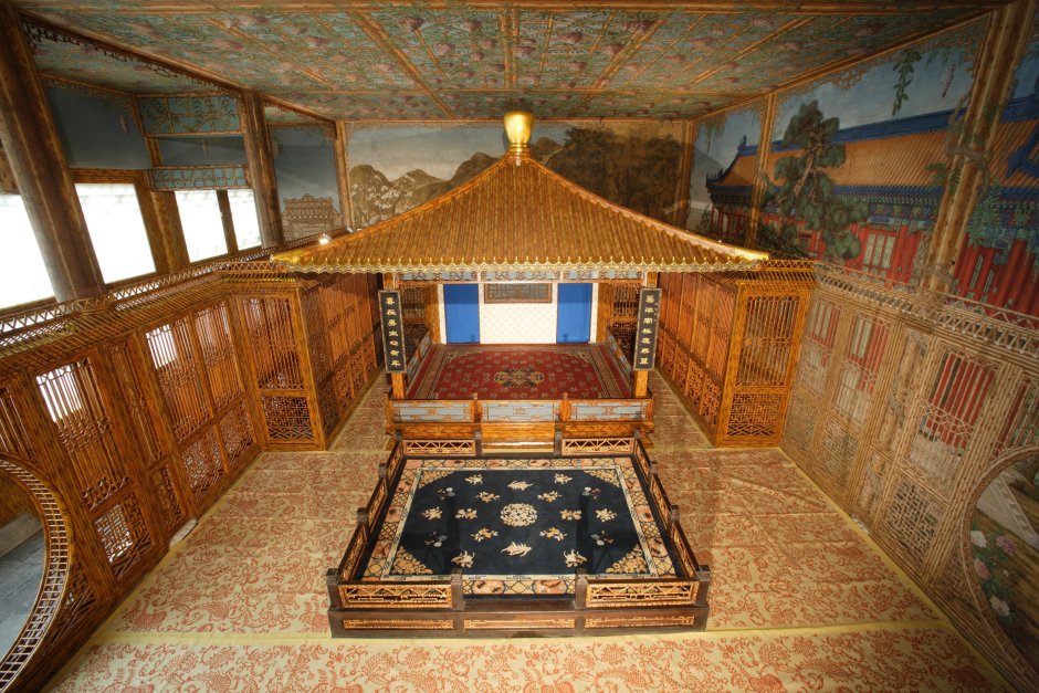 Королевский замок Китай